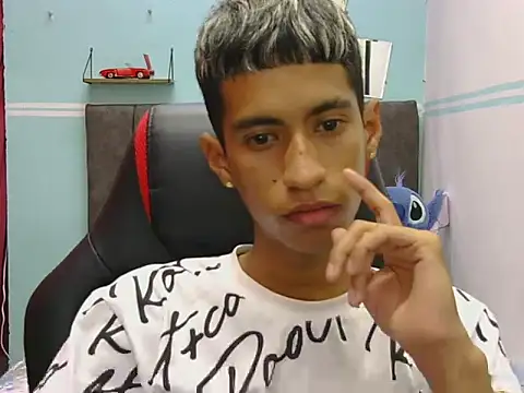 Angelstripboy online show from 03/14/26, 04:23