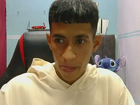 Angelstripboy online show from 05/19/26, 06:36