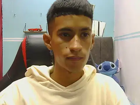 Angelstripboy online show from 06/14/26, 10:12