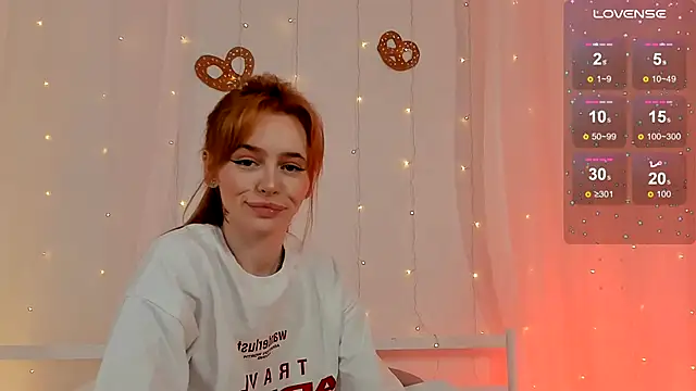 Phoenix Margo online show from 09/22/25, 04:03