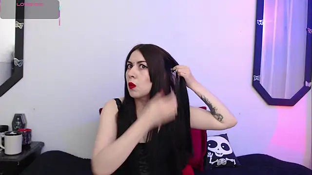 Amy Aloqua online show from 10/25/25, 03:07