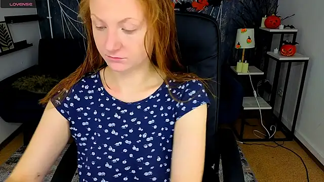 JeannieFox  online show from 10/18/25, 06:16