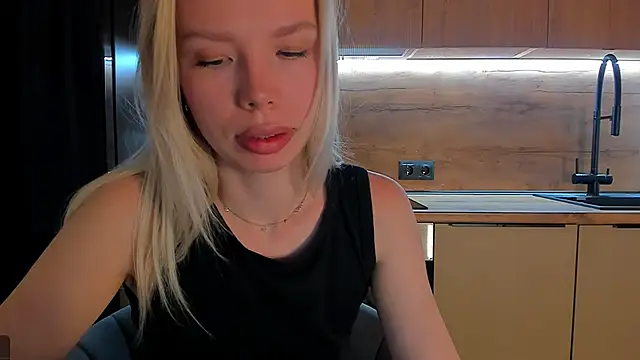 Olivia Bells online show from 05/09/26, 08:58
