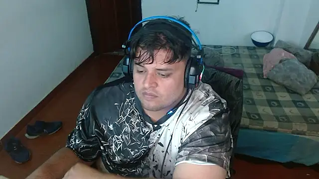 Snapshot of altairstudiosvip_ chatting on 12/03/24, 04:58 altairstudiosvip online show from 12/03/24, 04:58