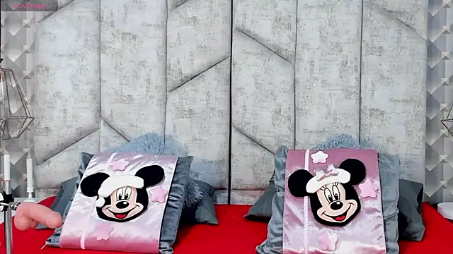 NiicolleMiller online show from 11/23/25, 10:37