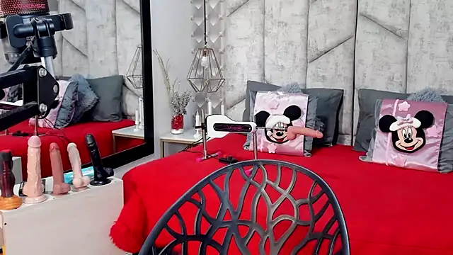 NiicolleMiller online show from 11/24/25, 04:29