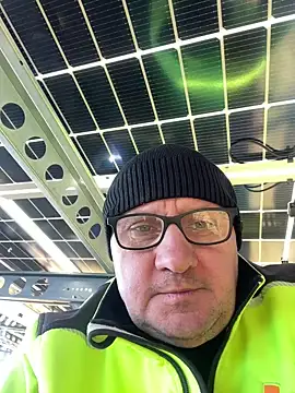 Snapshot of vanjbi45 chatting on 03/05/25, 10:44 vanjbi45 online show from 03/05/25, 10:44