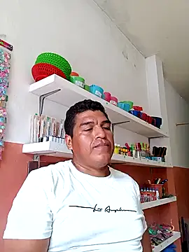 Snapshot of ELVERGON43267 chatting on 12/07/24, 07:43 ELVERGON43267 online show from 12/07/24, 07:43