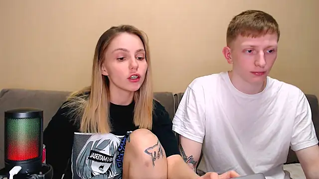 juliaanddima online show from 03/12/26, 09:54