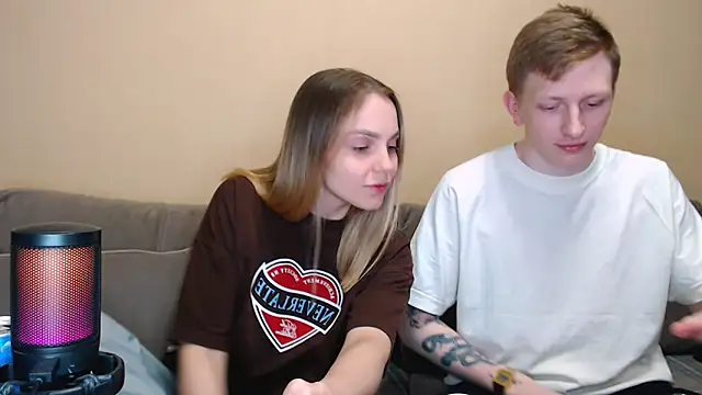 juliaanddima online show from 05/30/26, 10:40