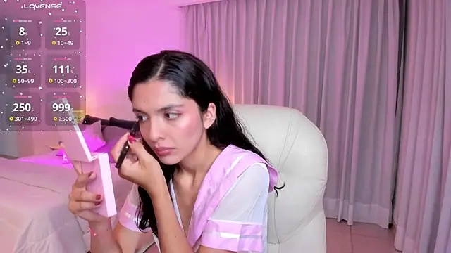 miiaa evans online show from 01/07/25, 03:35