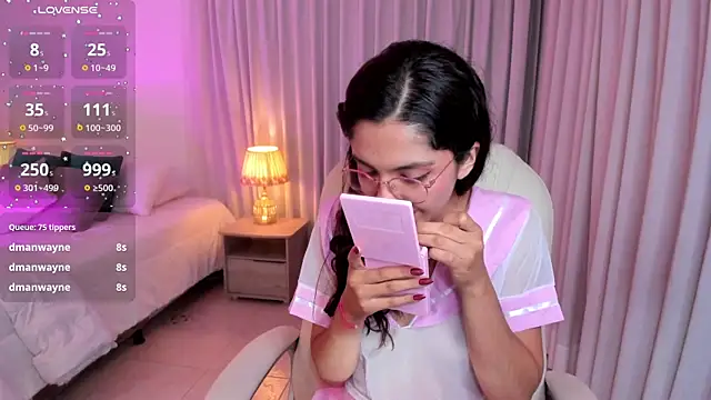 miiaa evans online show from 01/07/25, 07:31