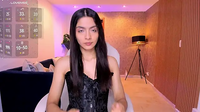 miiaa evans online show from 09/27/25, 11:04