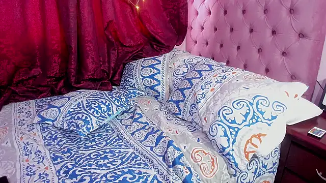 Room312  online show from 10/31/25, 06:42