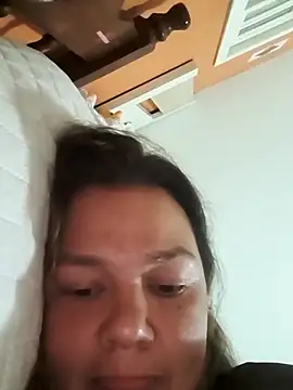 Mahluca online show from 09/27/25, 03:44