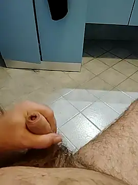 Snapshot of orsettoCum chatting on 10/01/25, 04:35 orsettoCum online show from 10/01/25, 04:35