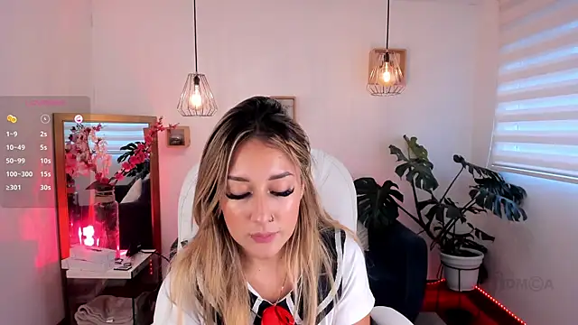 Snapshot of dina_ride chatting on 03/11/25, 12:50 dina ride online show from 03/11/25, 12:50