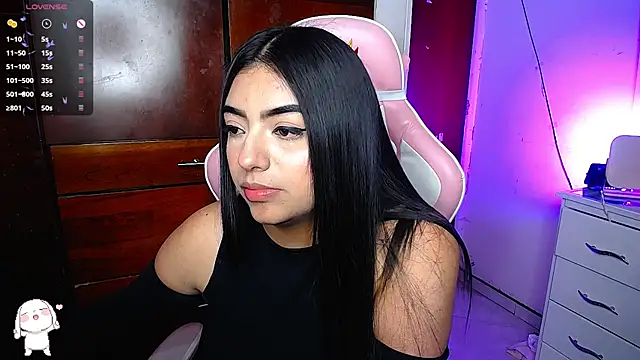 eva six online show from 12/12/24, 07:48