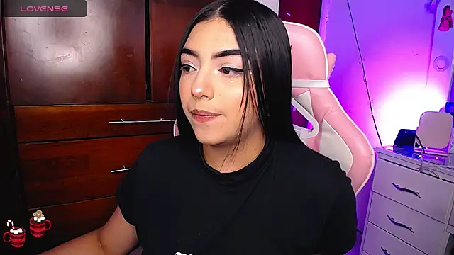 eva six online show from 01/06/25, 07:56