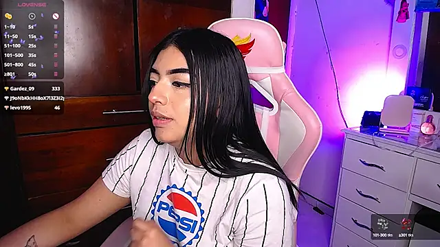 eva six online show from 03/13/25, 11:38