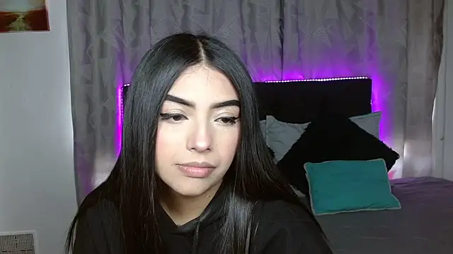 eva six online show from 10/05/25, 05:22