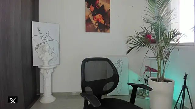 liah v online show from 01/22/25, 07:45