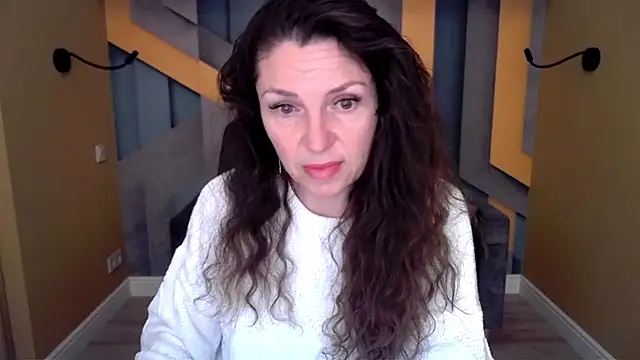 EllaLong online show from 02/22/26, 12:26