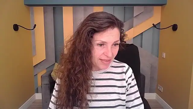 EllaLong online show from 04/14/26, 11:27