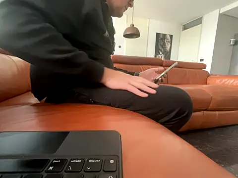 Lovetobenaked4u online show from 09/24/25, 11:13