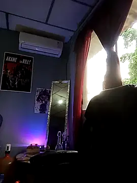 Snapshot of DanelyLopez chatting on 01/22/25, 11:21 DanelyLopez online show from 01/22/25, 11:21