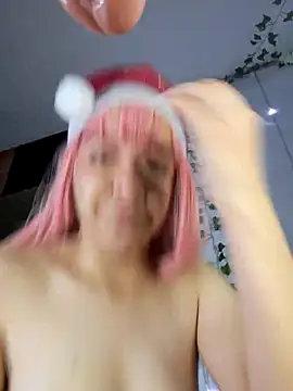 Snapshot of PastelitoGaming chatting on 12/25/24, 03:40 PastelitoGaming online show from 12/25/24, 03:40