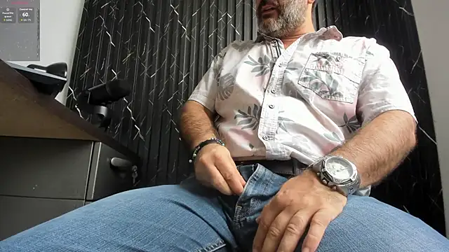 Maxi TheBigDaddy online show from 07/31/26, 02:49