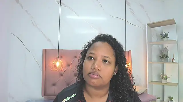 Belle Brunette online show from 02/19/26, 11:28