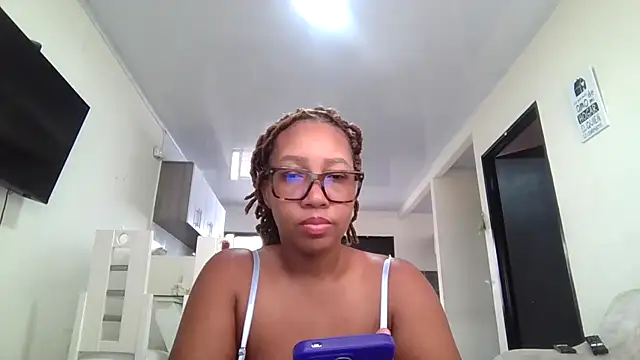 megan-hotxx online show from 03/26/26, 01:28