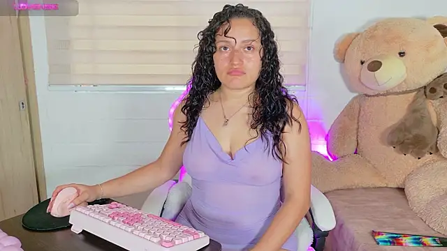 megan doll2 online show from 03/18/26, 08:12