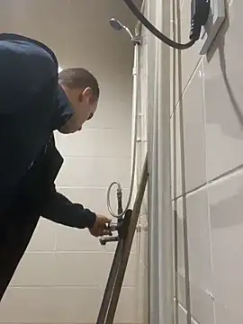 Snapshot of mustican422 chatting on 12/05/24, 02:42 mustican422 online show from 12/05/24, 02:42