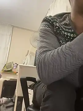 Snapshot of mustican422 chatting on 01/16/25, 04:18 mustican422 online show from 01/16/25, 04:18