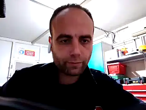 Snapshot of mustican422 chatting on 02/10/25, 09:58 mustican422 online show from 02/10/25, 09:58