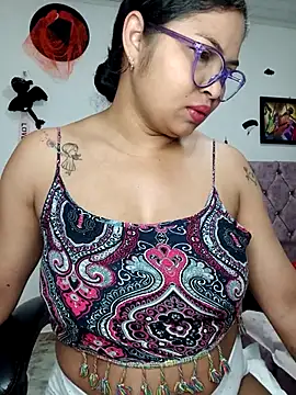 chalohott online show from 11/24/25, 09:53