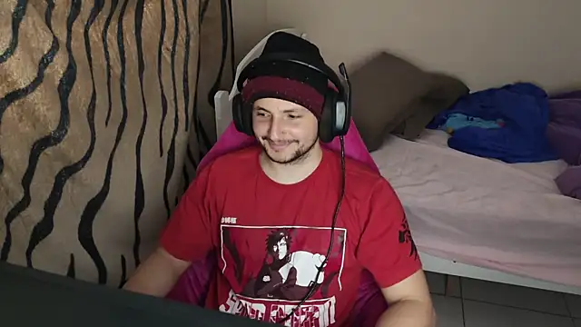 Snapshot of iurytx chatting on 02/20/25, 07:52 iurytx online show from 02/20/25, 07:52