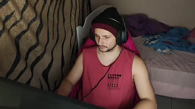 Snapshot of iurytx chatting on 02/24/25, 12:41 iurytx online show from 02/24/25, 12:41