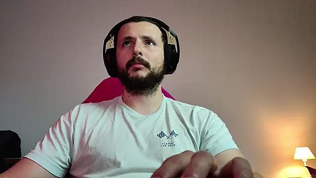 Snapshot of iurytx chatting on 09/08/25, 09:47 iurytx online show from 09/08/25, 09:47