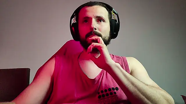 Snapshot of iurytx chatting on 09/13/25, 12:10 iurytx online show from 09/13/25, 12:10