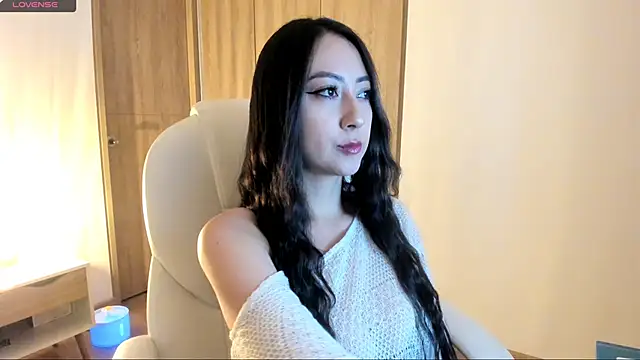 Snapshot of sophie_connors chatting on 05/01/26, 10:53 sophie connors online show from 05/01/26, 10:53