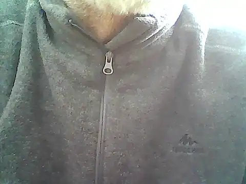 Snapshot of xcimeru chatting on 02/01/25, 10:05 xcimeru online show from 02/01/25, 10:05