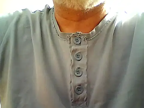 Snapshot of xcimeru chatting on 02/22/25, 12:51 xcimeru online show from 02/22/25, 12:51