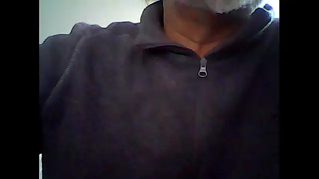 Snapshot of xcimeru chatting on 09/11/25, 06:24 xcimeru online show from 09/11/25, 06:24