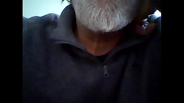 Snapshot of xcimeru chatting on 09/25/25, 06:28 xcimeru online show from 09/25/25, 06:28