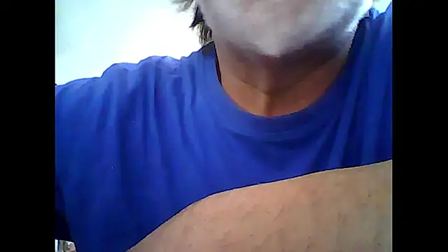 Snapshot of xcimeru chatting on 10/05/25, 06:45 xcimeru online show from 10/05/25, 06:45