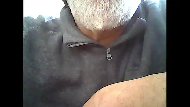 Snapshot of xcimeru chatting on 10/08/25, 07:17 xcimeru online show from 10/08/25, 07:17